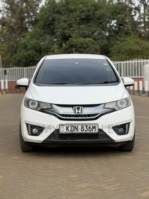 Honda Fit 2016 White