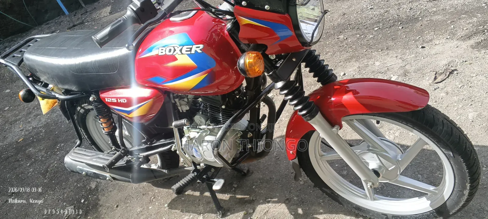 Bajaj Boxer 150 UG 2025 Red
