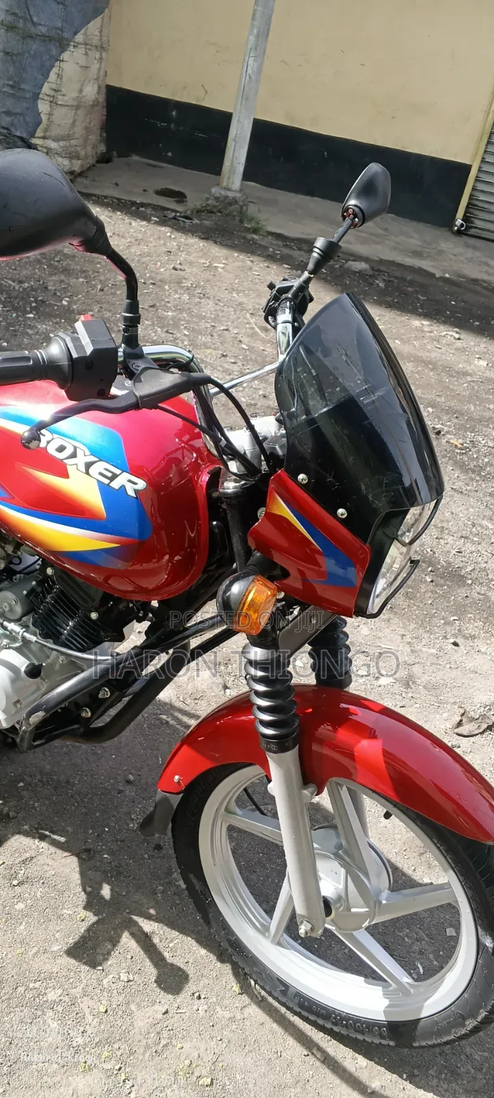Bajaj Boxer 150 UG 2025 Red
