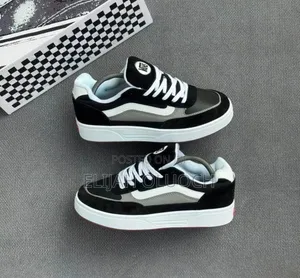 Vans Hylane . ” White Grey “ Quality Leather Size 38-45