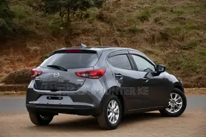 Mazda 2 2020 Gray