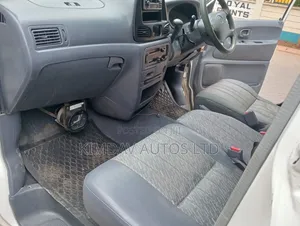 Toyota TownAce 2004 White