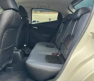 Mazda 2 2020 Pearl