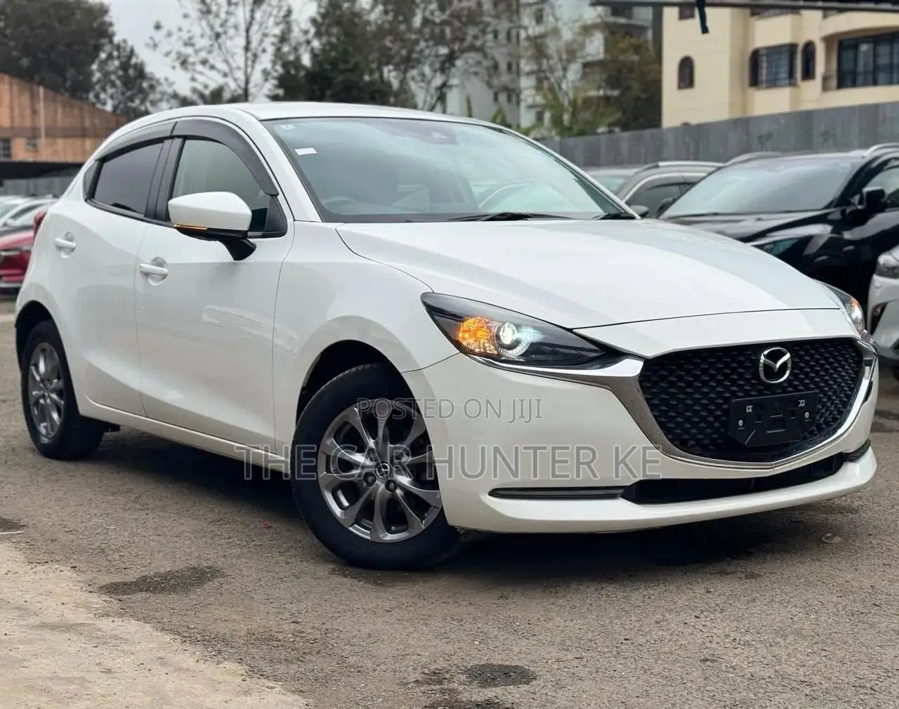 Mazda 2 2020 Pearl