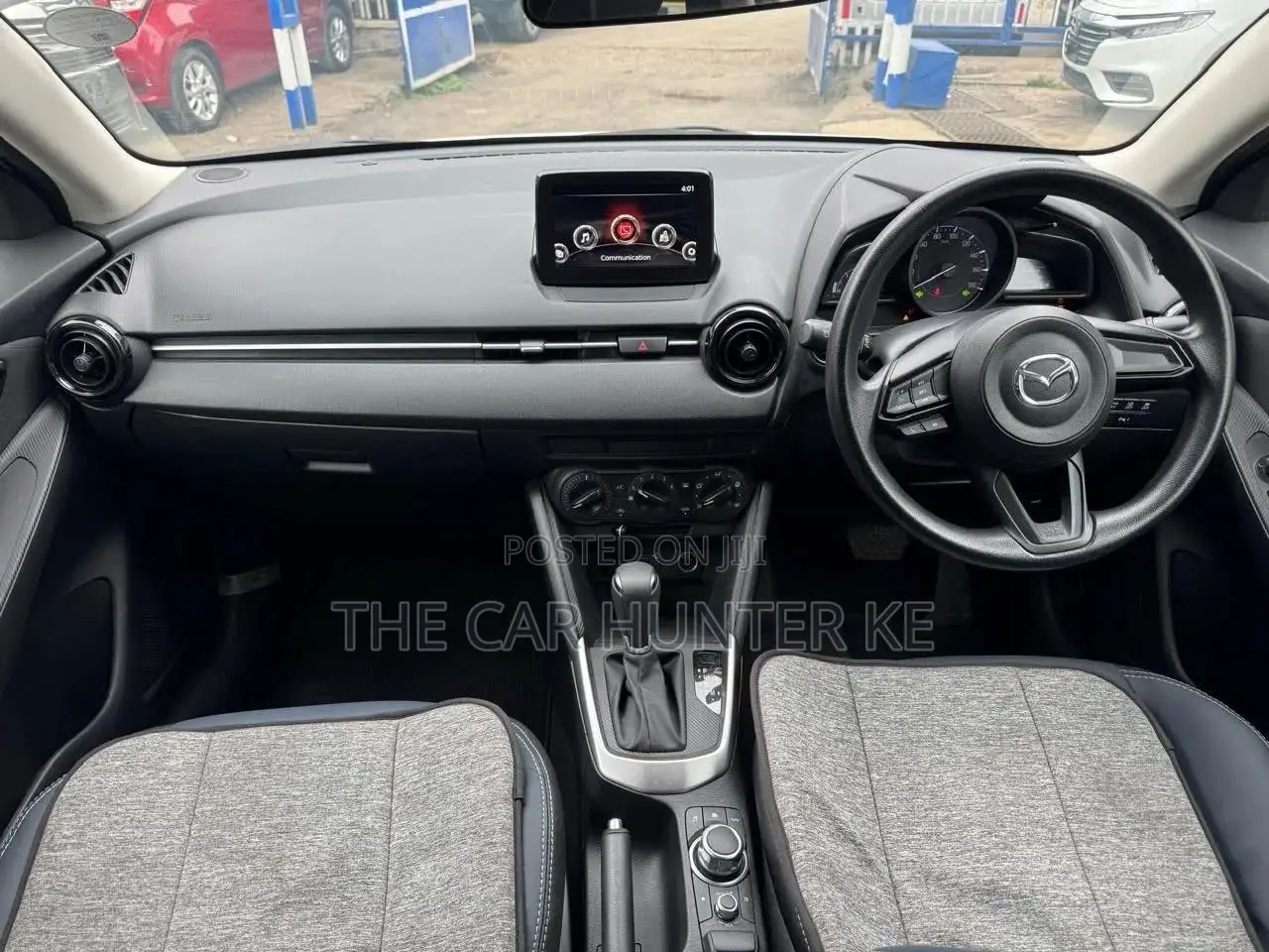 Mazda 2 2020 Pearl