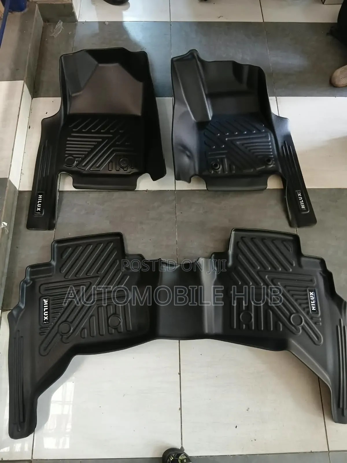 Toyota Hillux Revo 5d Mats // Toyota Hillux Floor Mats