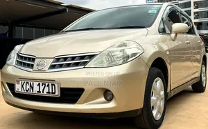 Nissan Tiida 2010