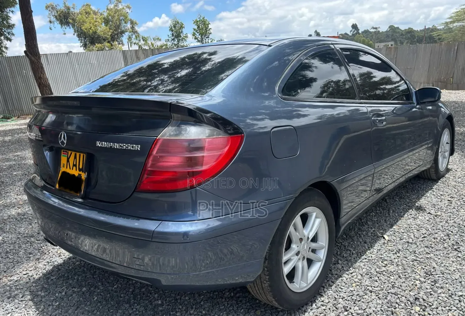 Mercedes-Benz C200 2000 Blue
