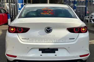 Mazda 3 2021 Pearl