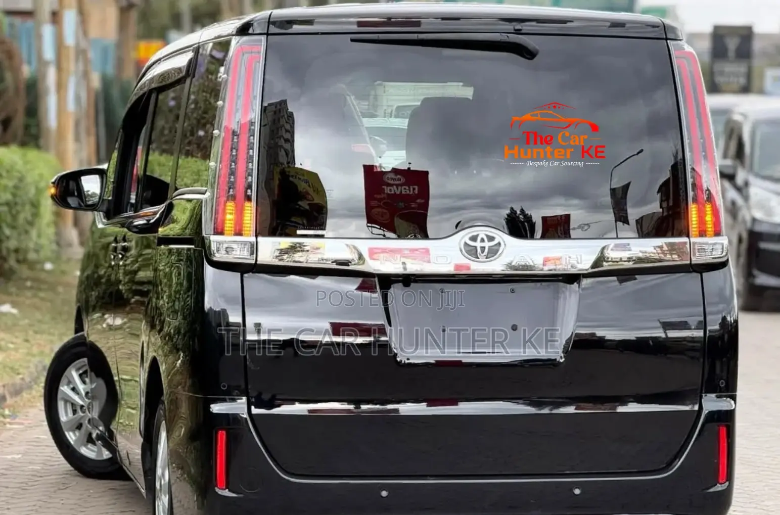 Toyota Noah 2019