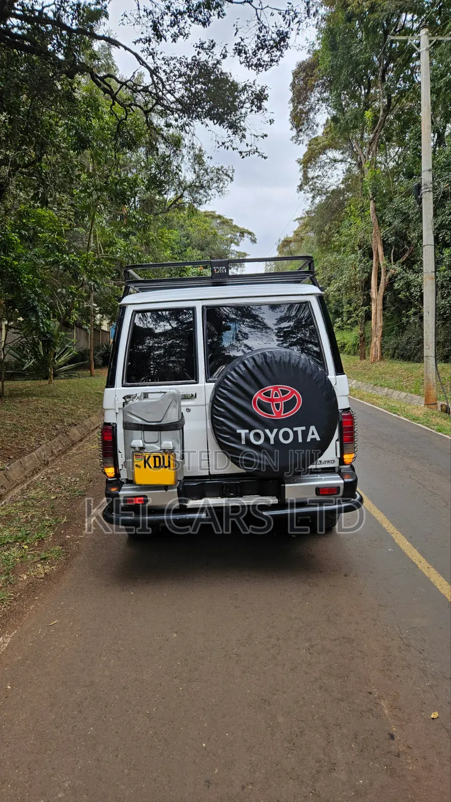 Toyota Land Cruiser 76 Series 2009 White