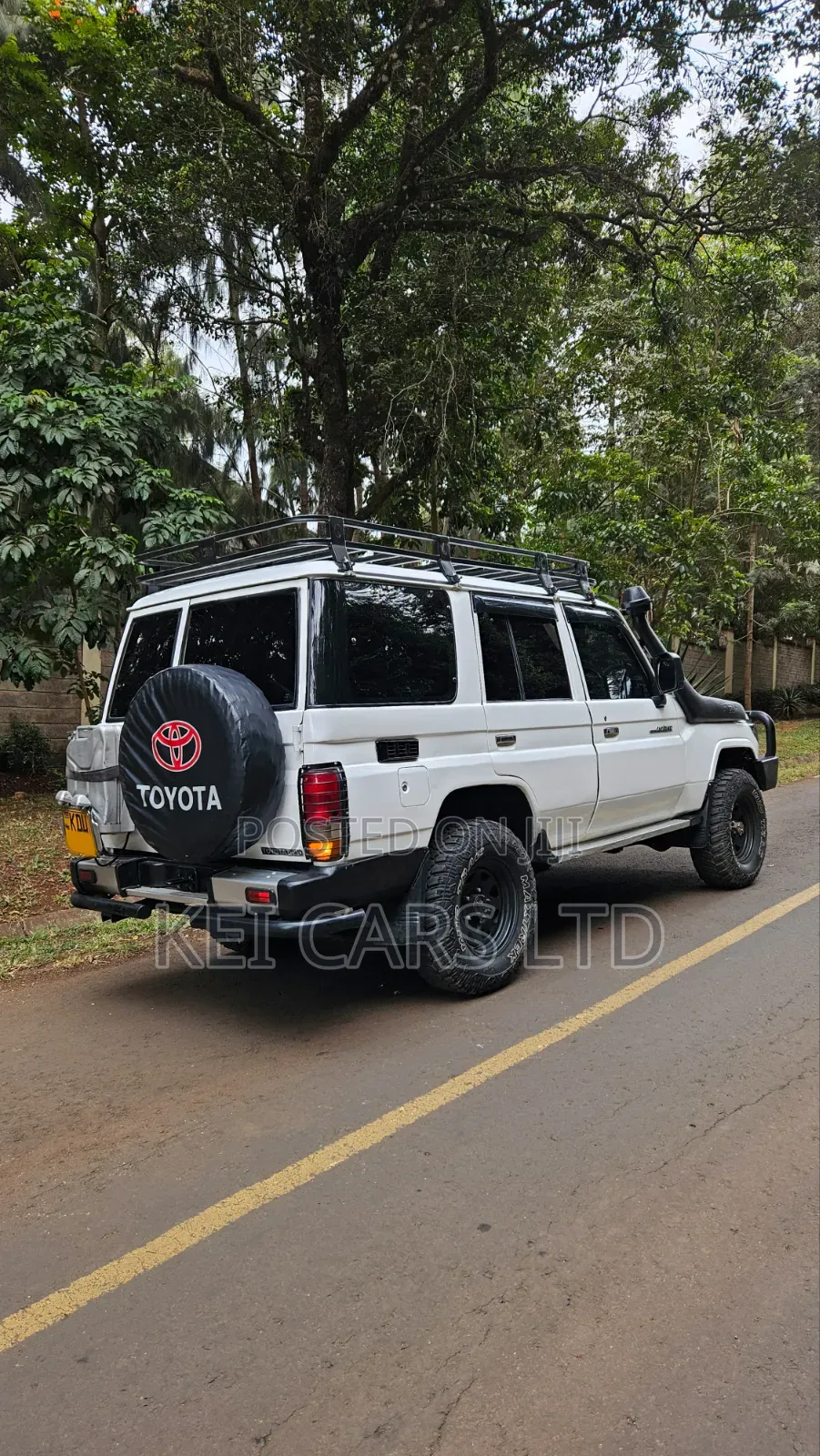 Toyota Land Cruiser 76 Series 2009 White