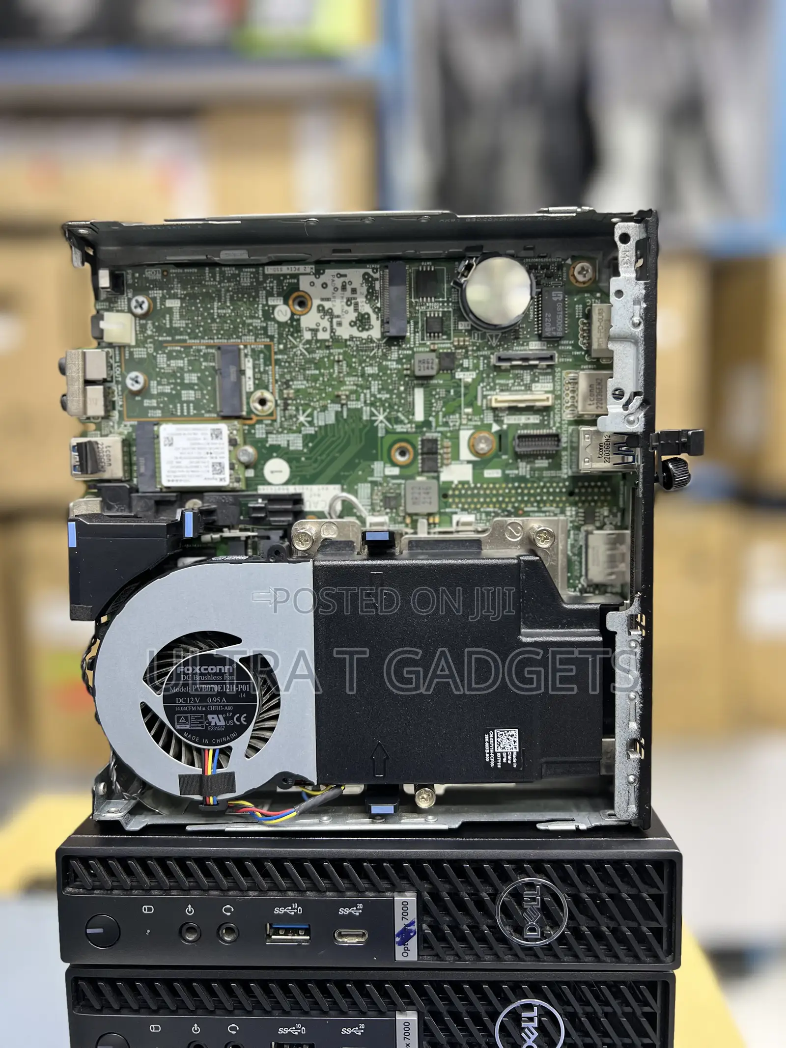 Desktop Computer Dell Optiplex 7000 MT 8GB Intel Core i5 SSD 256GB