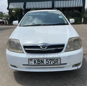 Toyota Corolla Fielder 2003 White