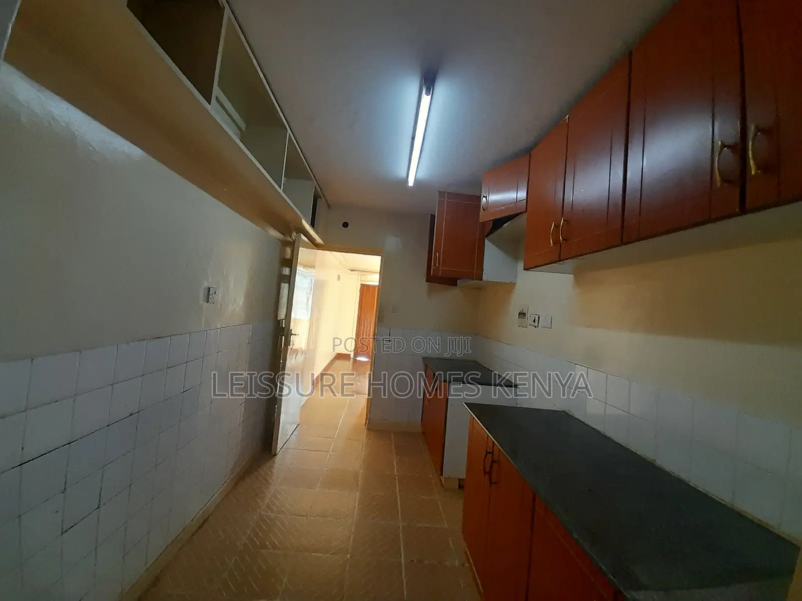 3bdrm Maisonette in Magiwa Estate for sale