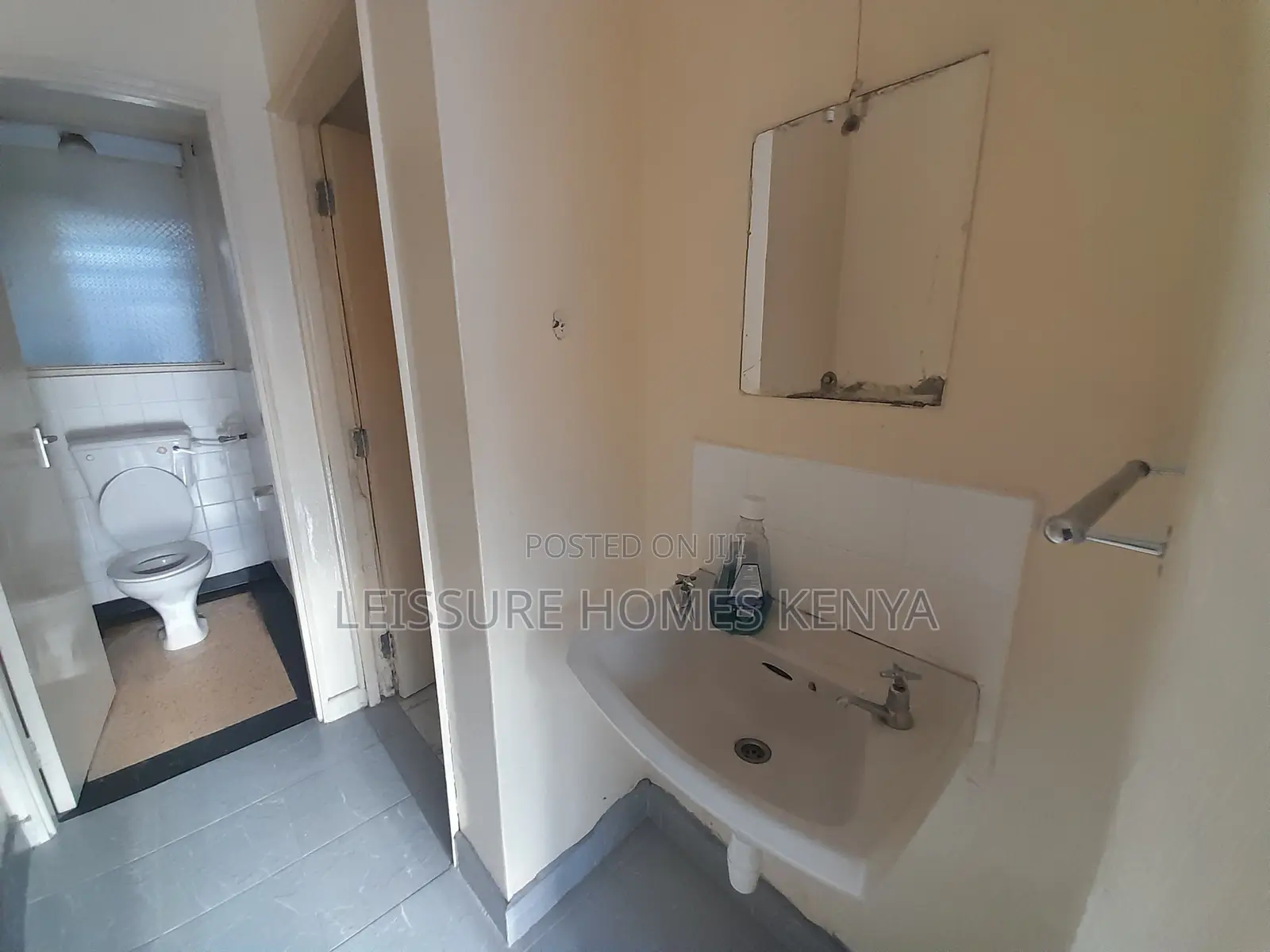 3bdrm Maisonette in Magiwa Estate for sale
