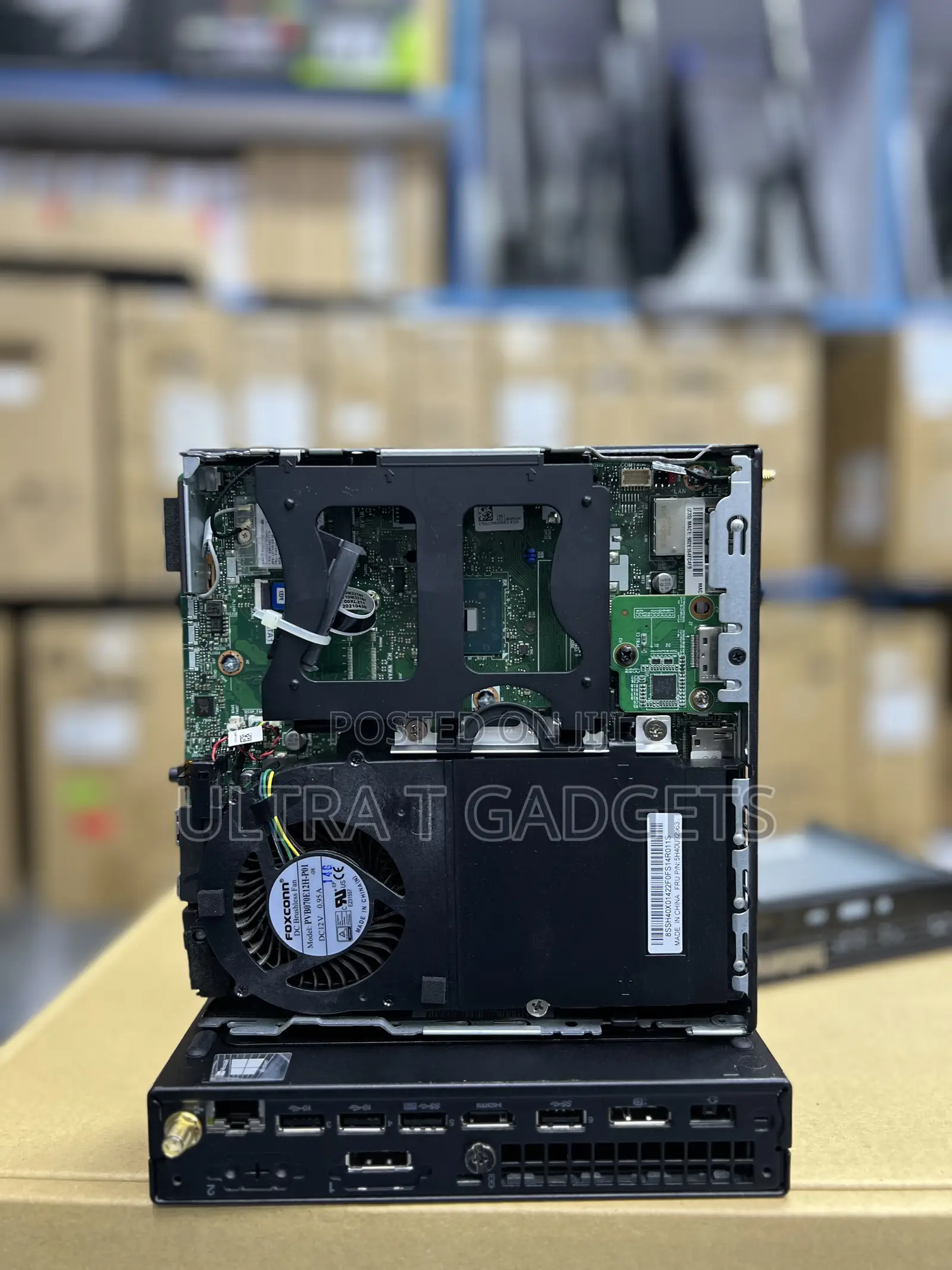 Desktop Computer Lenovo ThinkCentre M700 16GB Intel Core i5 SSD 256GB