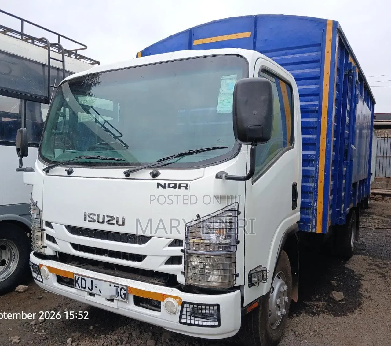 Lsuzu NQR Truck