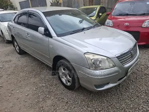 Toyota Premio 2005 Silver