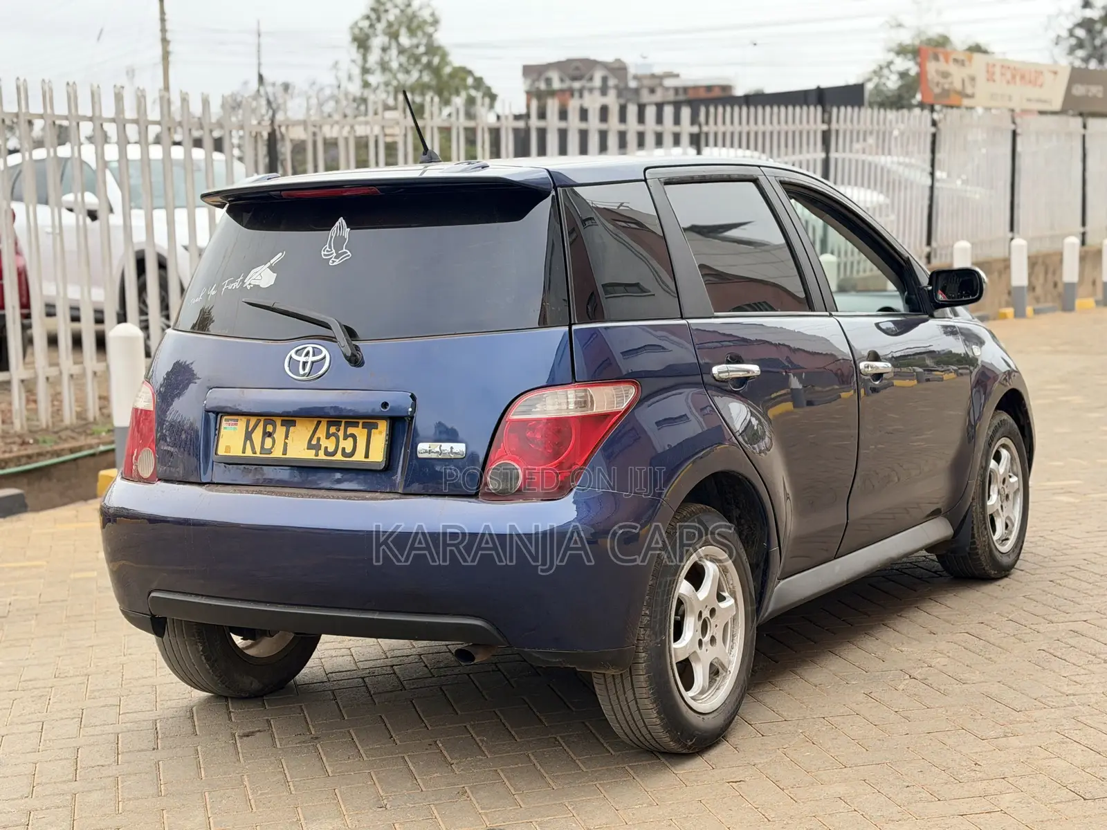 Toyota IST 2005 Blue