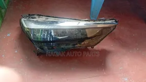 Honda Vezzel 2022 Headlight Xenon