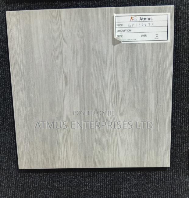 Twyford FGP33747K Tile