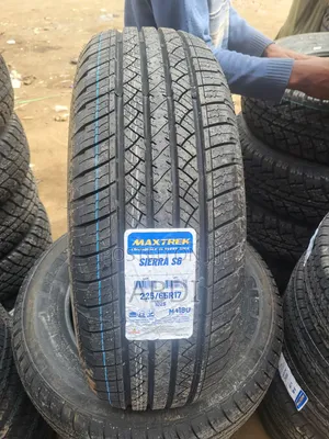 225/65r17 Maxtrek