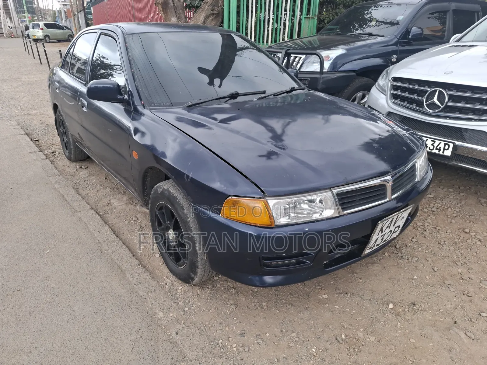 Mitsubishi Lancer 1997 Blue