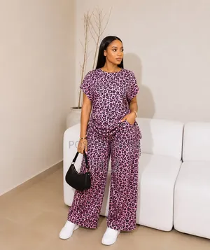 2 PC Clothes