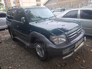 Toyota Land Cruiser Prado 1997 Green