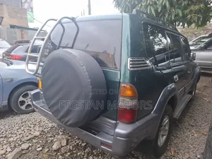 Toyota Land Cruiser Prado 1997 Green