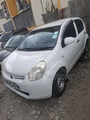 Toyota Passo 2012 White