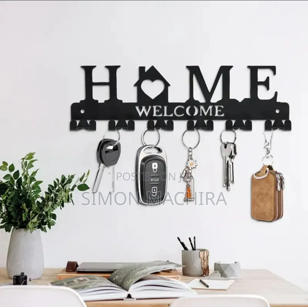 Home Key Wall Hanger and Organizer