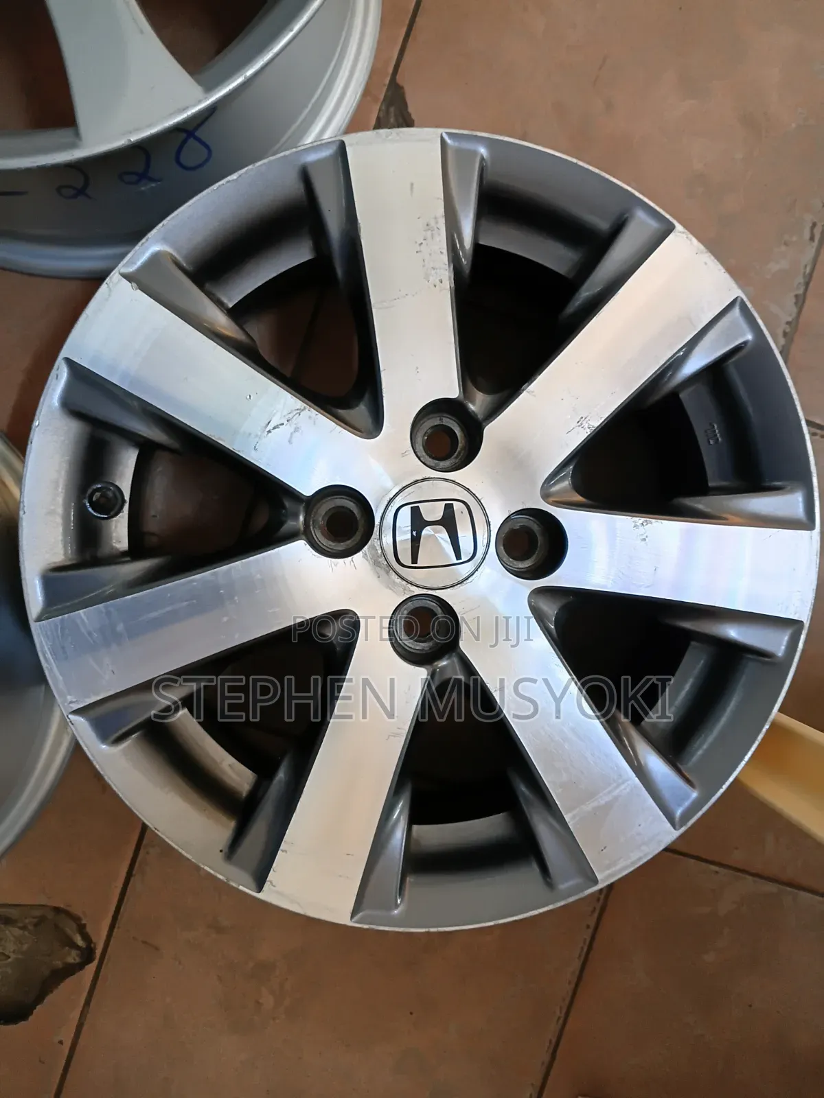 Honda Fit, Shuttle, Insight ,Size 15inch Rims