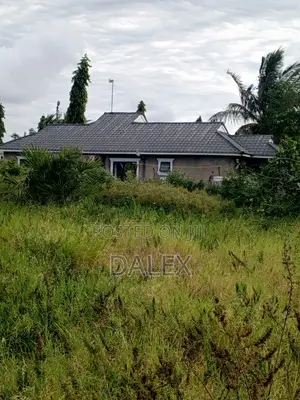 40by110 Plot for Sale With Title Deed