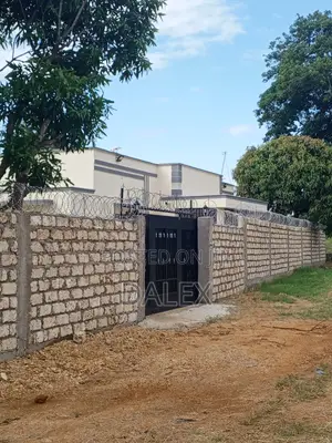 40by110 Plot for Sale With Title Deed