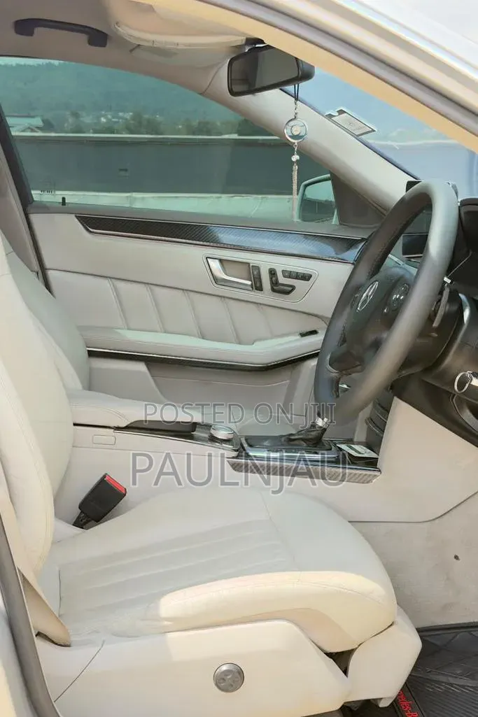 Mercedes-Benz E250 2010