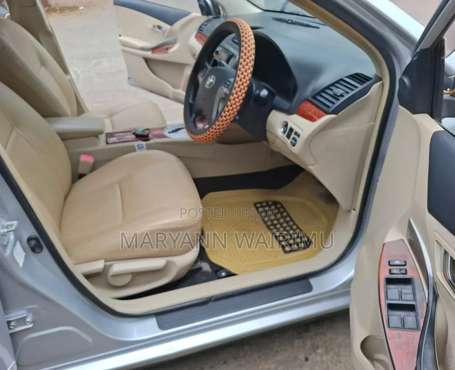 Toyota Premio 1.8 FWD 2013 Silver