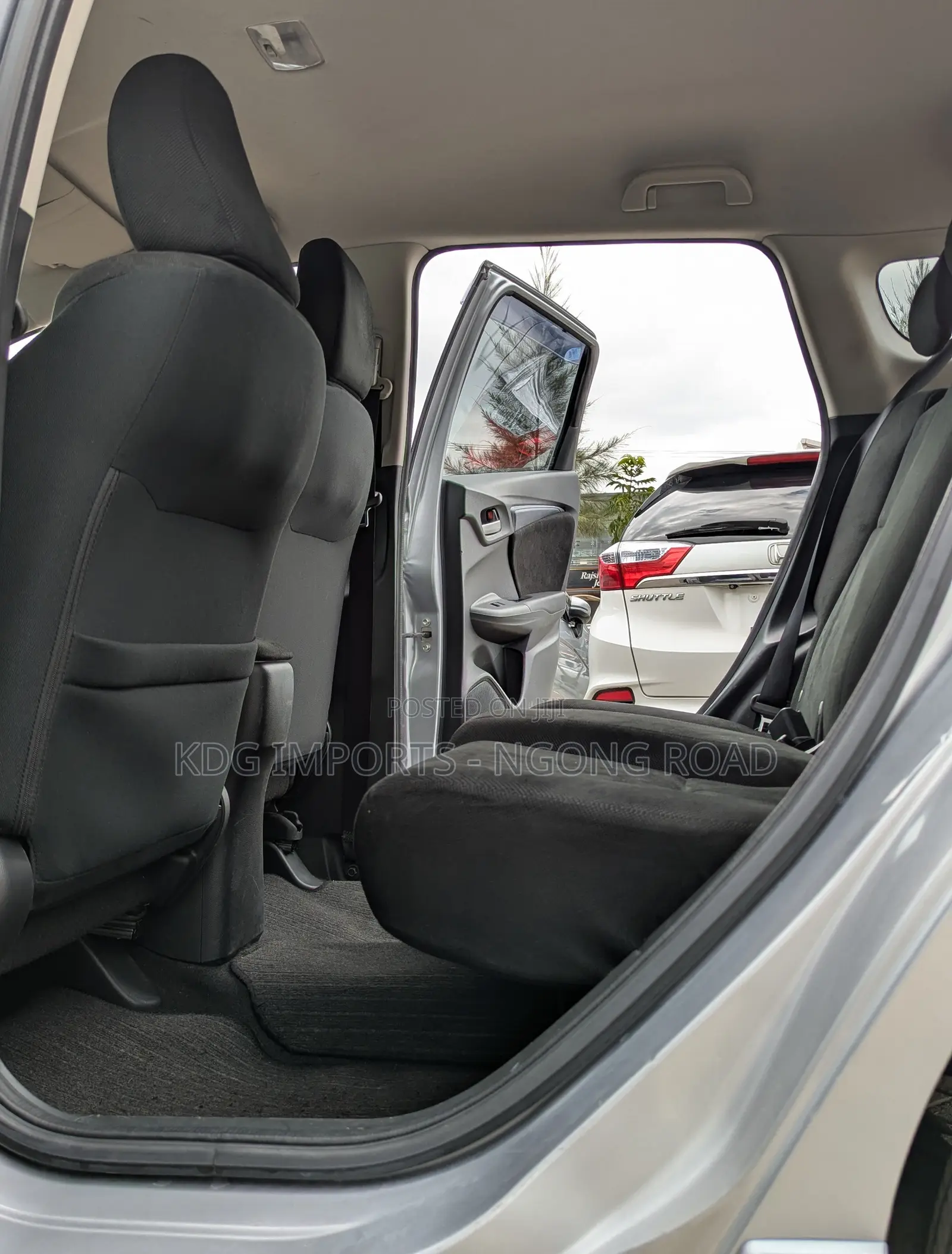 Honda Shuttle 2019 Silver