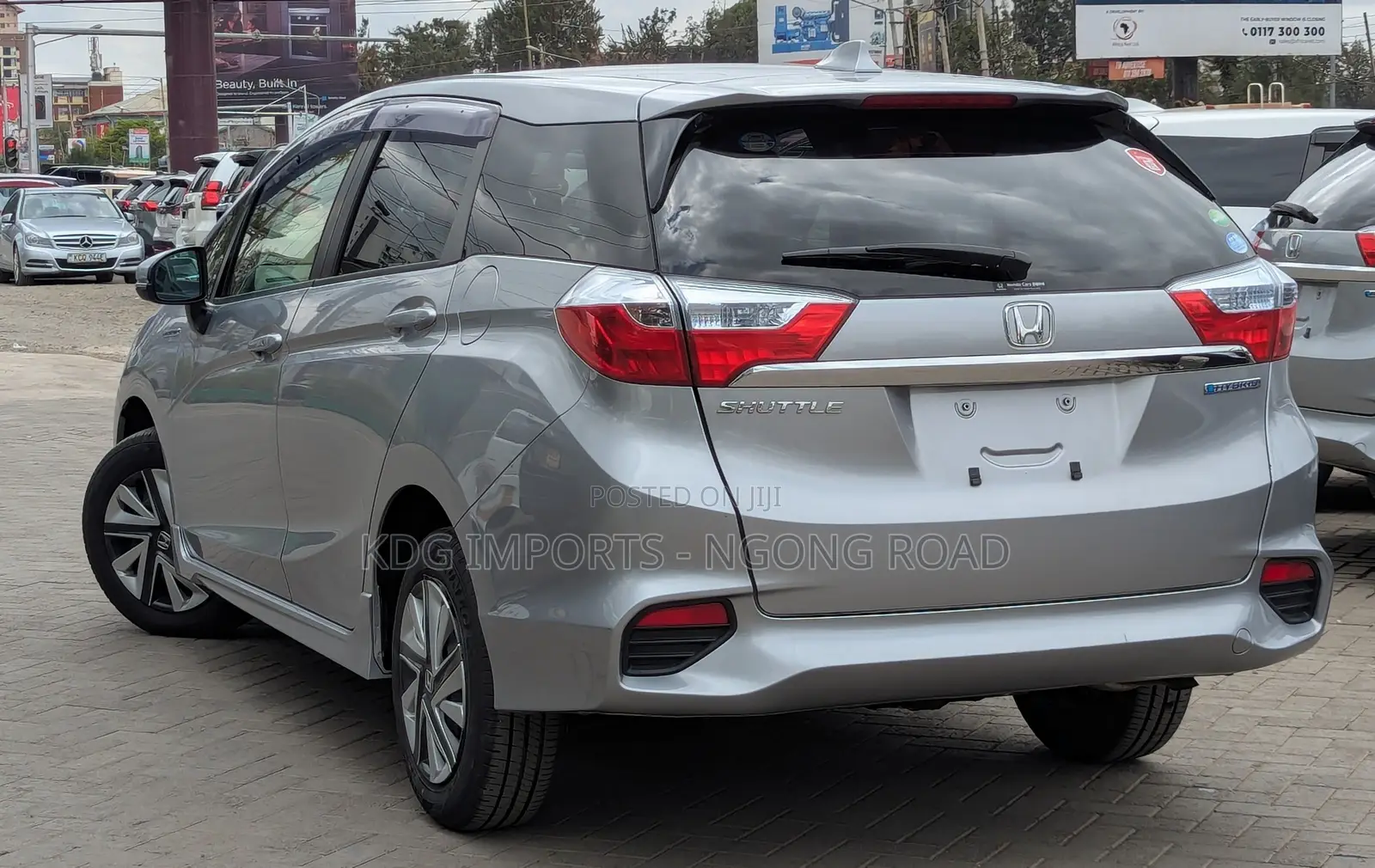 Honda Shuttle 2019 Silver