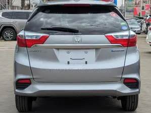 Honda Shuttle 2019 Silver
