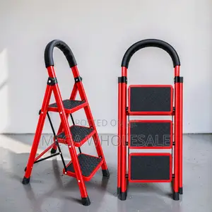 2,3,4 5 Step Folding Ladder Comfortable Handle for Retail Applications
