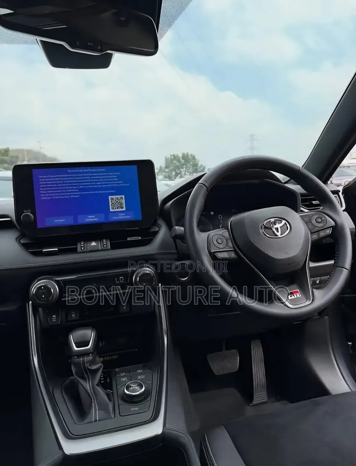 Toyota RAV4 LE AWD 2020 Gray
