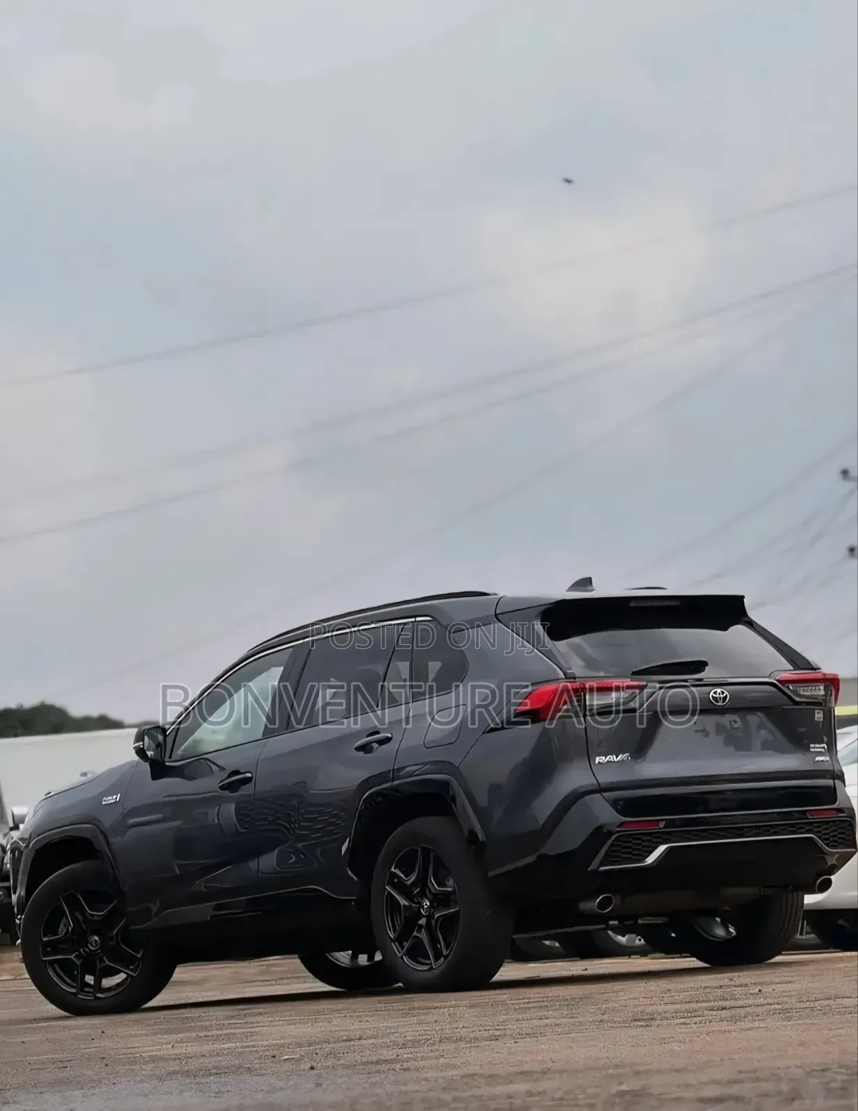 Toyota RAV4 LE AWD 2020 Gray