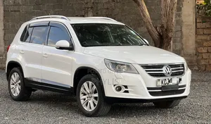 Volkswagen Tiguan 2010 White