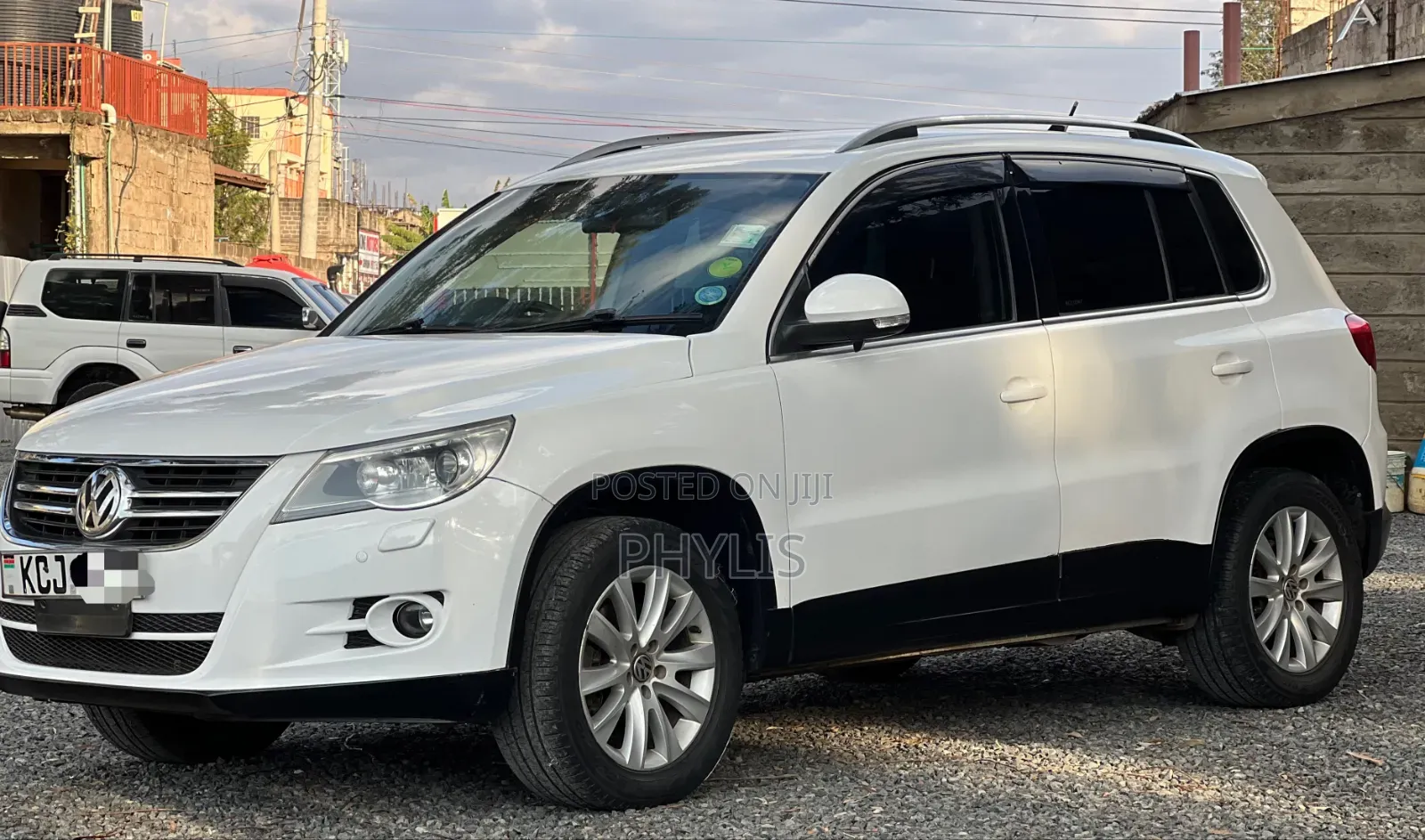Volkswagen Tiguan 2010 White