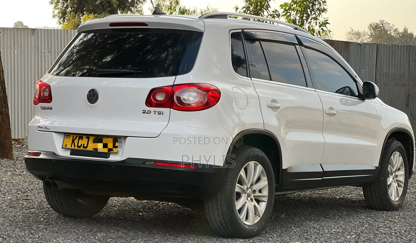 Volkswagen Tiguan 2010 White