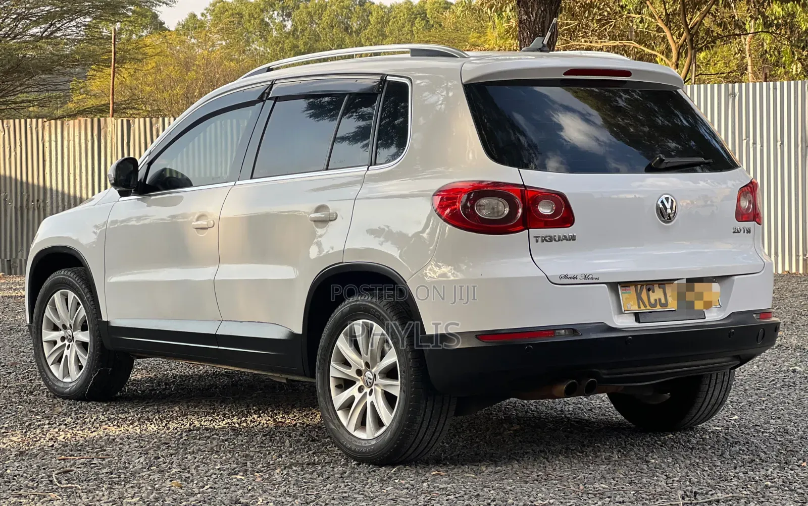 Volkswagen Tiguan 2010 White