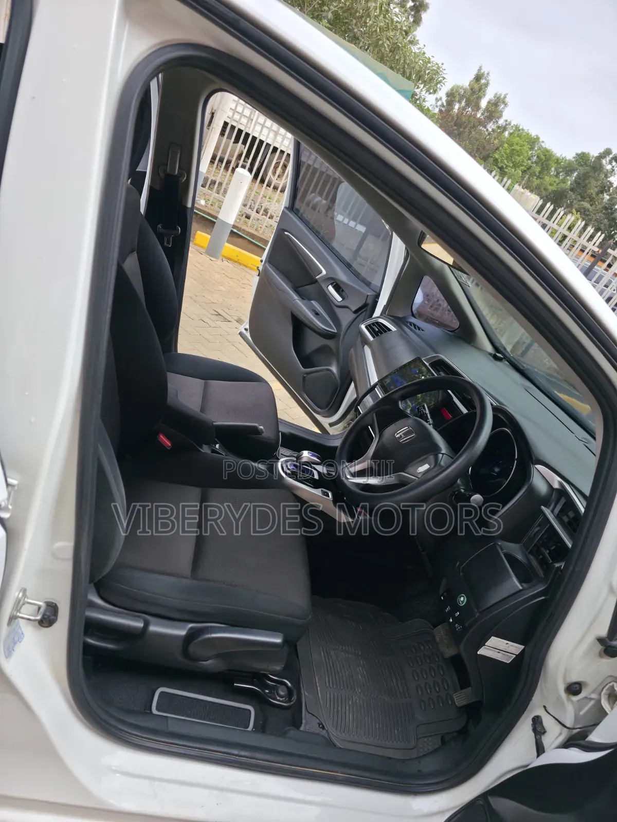 Honda Fit 2016 White