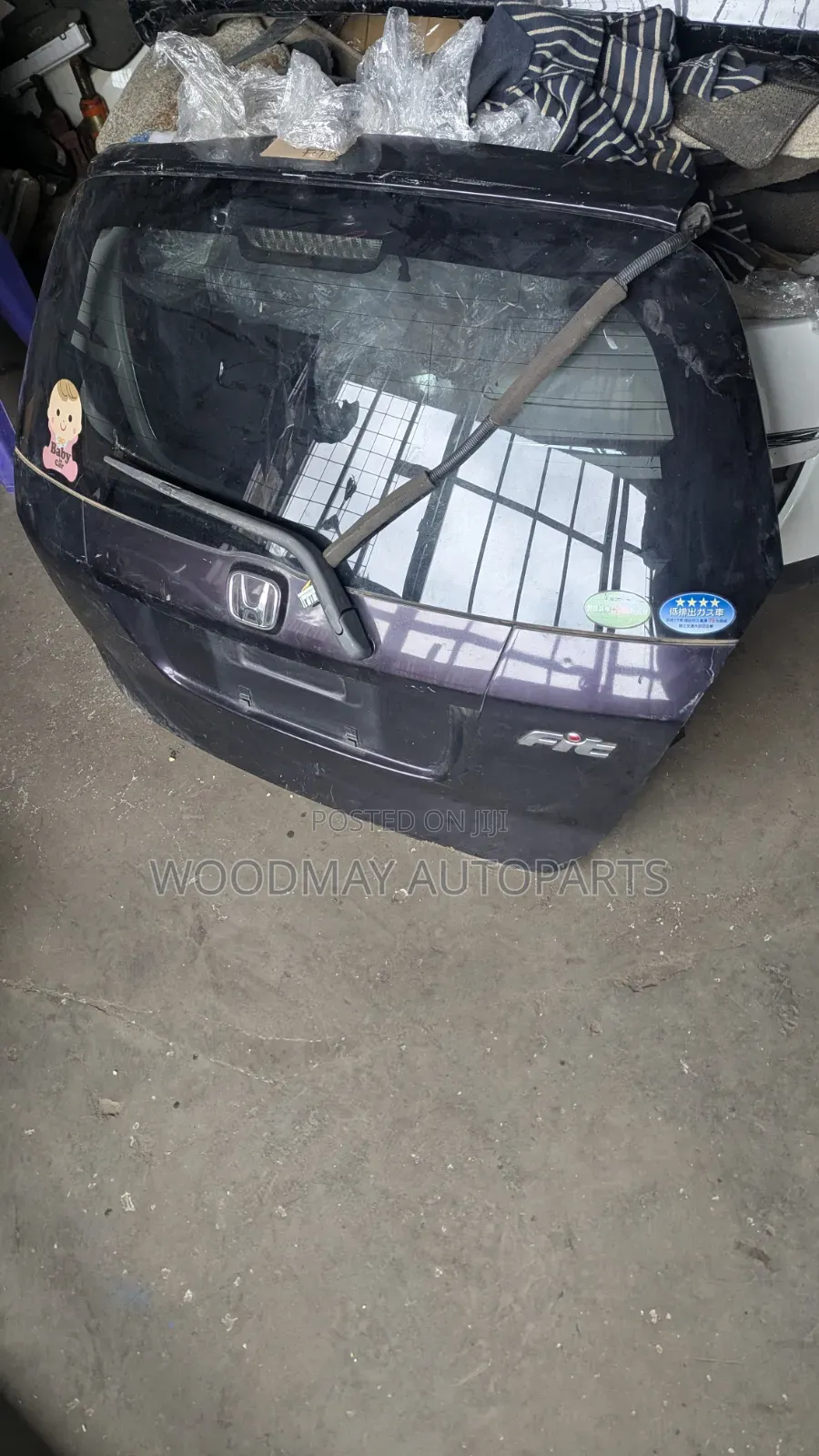 Honda Fit 2005 Boot